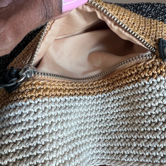 The Sak Black Tan Cream Vertical Stripes Crochet Small Shoulder Bag Zip Closure - Picture 10 of 10